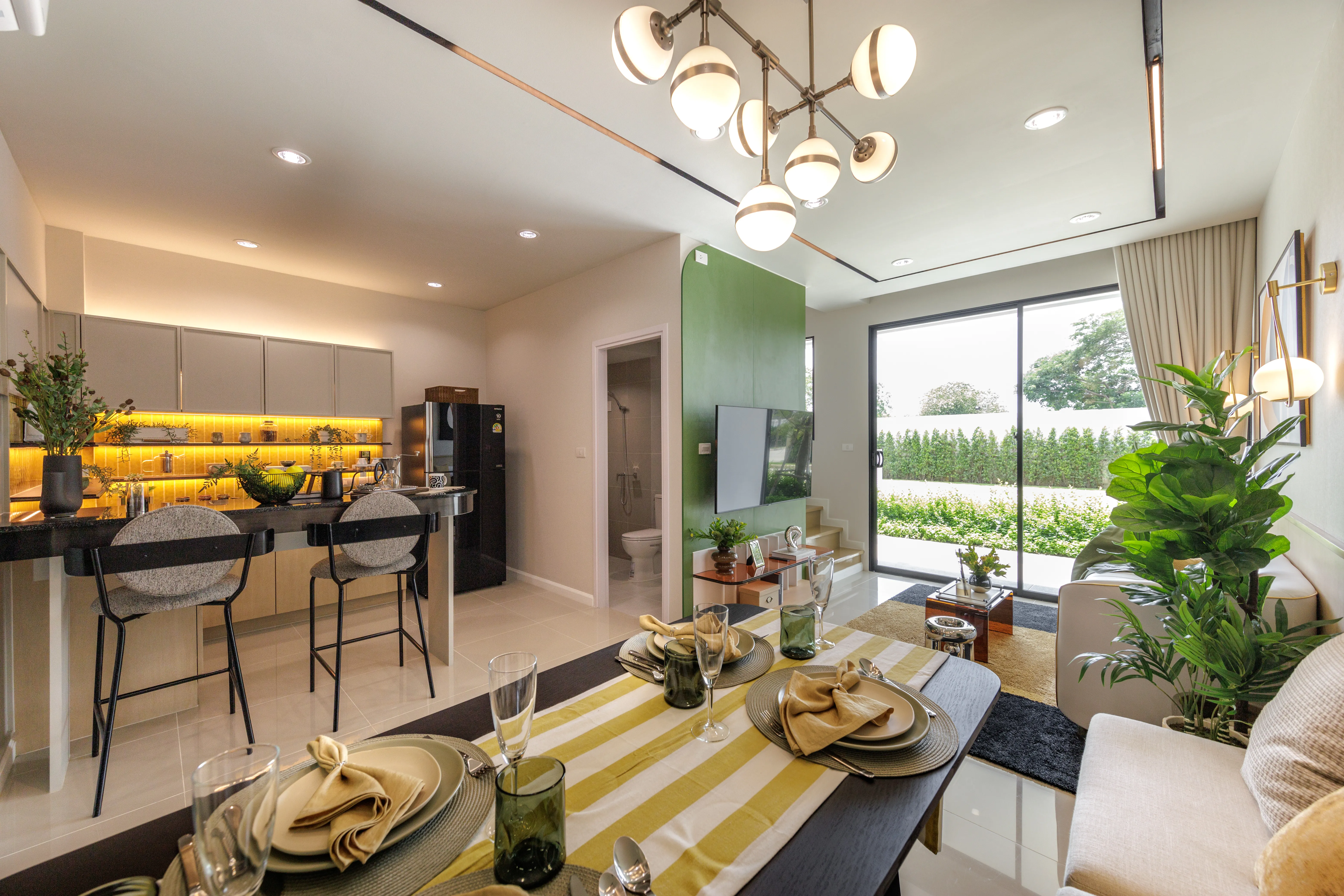 Concept Image | Peace & Living